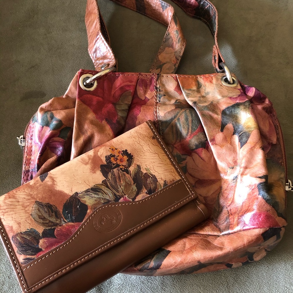 Leather handbag and wallet from Argentina.